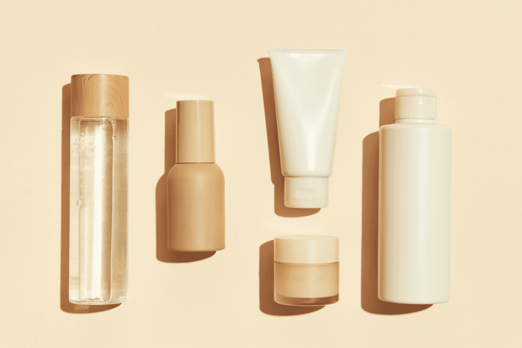 5 productos de belleza imprescindibles para el cuidado de la piel (Envato)